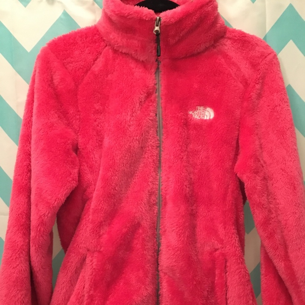 North face fuzzy jacket - Picture 2 of 4